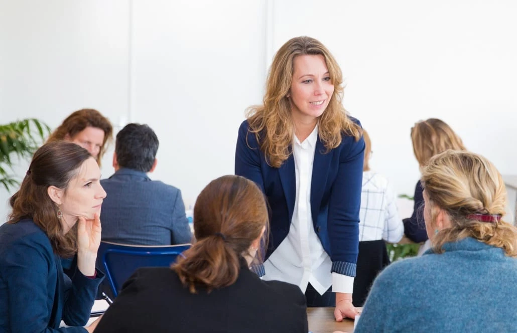 Teamcoaching door Lisette Tol tijdens teamsessie